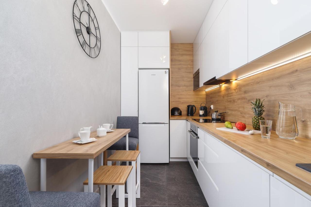 W Parku Lotnikow Apartments Tauron Arena By Noclegi Renters Krasków Eksteriør bilde