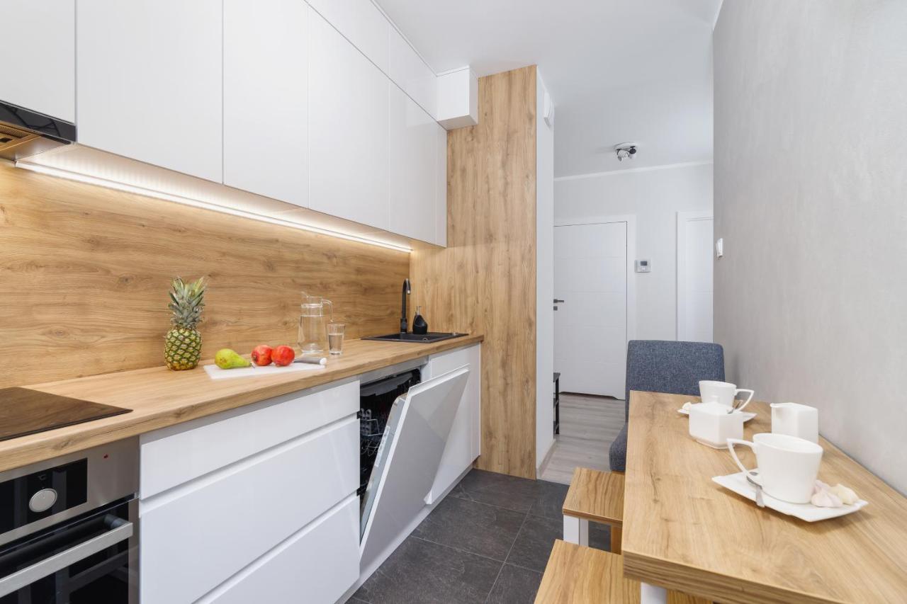 W Parku Lotnikow Apartments Tauron Arena By Noclegi Renters Krasków Eksteriør bilde